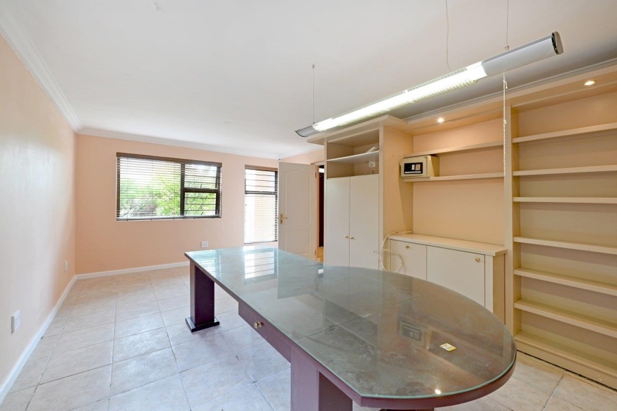 To Let 3 Bedroom Property for Rent in Fish Hoek Western Cape